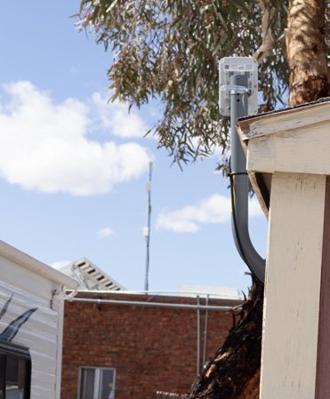 AltoPlex radio with new mount